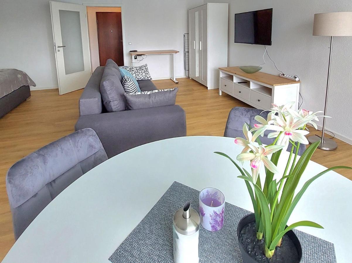 Moderne Wohnung Mit Vollausstattung In Ruhiger Lage, W-Lan Grossrohrsdorf Exterior foto