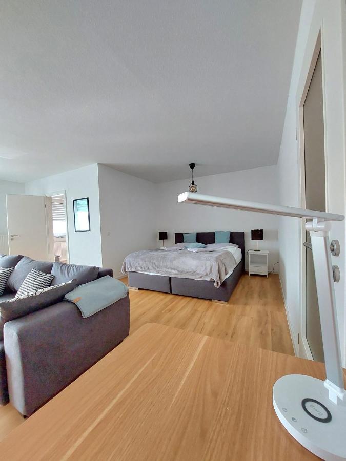 Moderne Wohnung Mit Vollausstattung In Ruhiger Lage, W-Lan Grossrohrsdorf Exterior foto